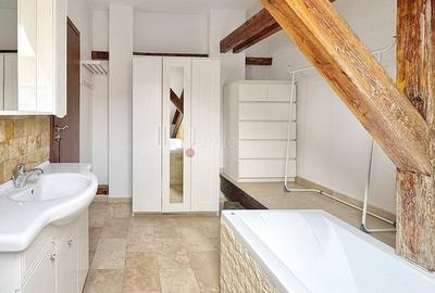 Apartament cu 2 camere semidecomandat, mobilat în Central - 12