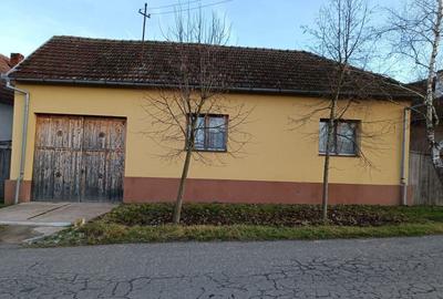 Casă cu 2 camere în Zăbalț - 6