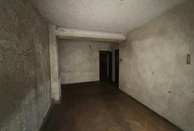 Apartament cu 3 camere decomandat în Victoriei - 5