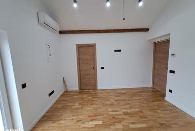 Casă cu 8 camere cu Teren 777 Mp în Șag - 5