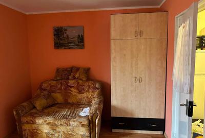 Garsonieră decomandată în Central - 8