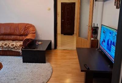 Apartament cu 3 camere semidecomandat în Alexandru Obregia - 3