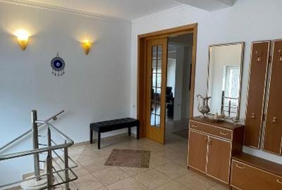 Casă cu 4 camere în Ciupercenii Noi - 12