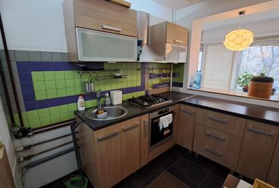 Apartament 3 camere, renovat, poziție retrasă (nu la bulevard) – Metrou 500 m - 33