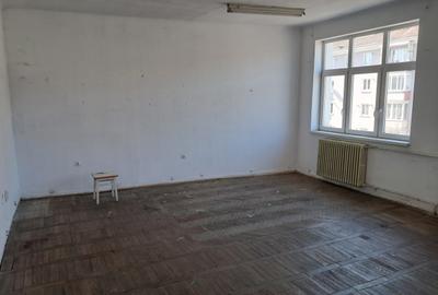 Birou, de 36 mp, în Gară - 5