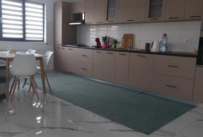 Casă cu 3 camere în Central - 5