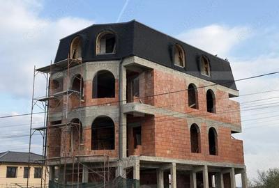 Spațiu comercial, de 300 mp, în Central