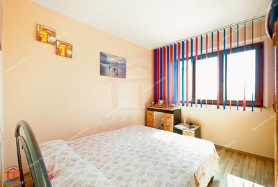 Apartament cu 3 camere semidecomandat, mobilat în Micro 21 - 9