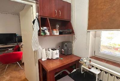 Garsonieră semidecomandată în Girocului