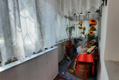 Apartament cu 4 camere decomandat în George Enescu - 2