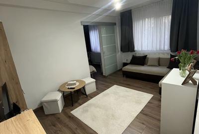 Apartament cu 2 camere semidecomandat în Central - 3