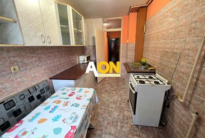 Apartament cu 3 camere decomandat în Cetate - 4