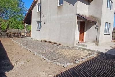 Casa spatioasa P+M cu teren generos - Agigea, Zona Stadion - 4