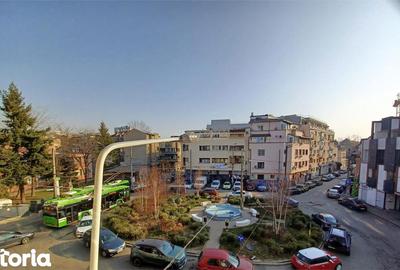 Apartament cu 3 camere decomandat, mobilat în Victoriei - 14