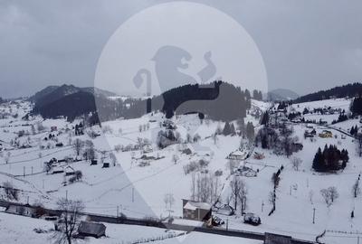 Fundatica - Teren cu priveliste panoramica si acces din DN - 5