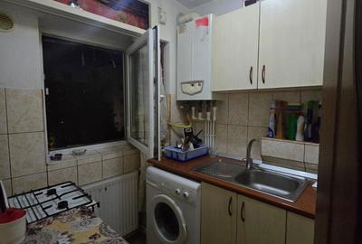 Garsonieră decomandată în Central - 4