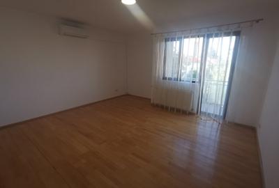 Casă individuală cu 9 camere cu Canalizare în Blașcovici - 12