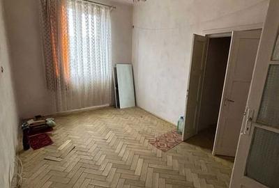Apartament cu 2 camere decomandat în Central - 1