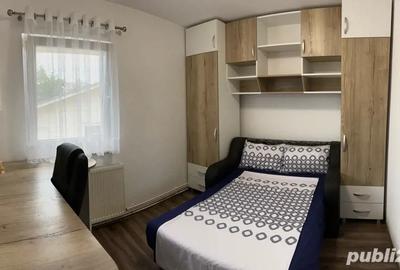 Casă cu 4 camere în Central - 1