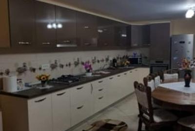 Casa  Asau + 4800 teren - 3