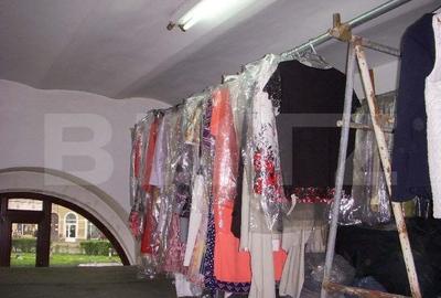 Spatiu comercial, 40 mp, vitrina la strada, zona centrala - 3