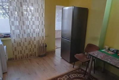 Apartament cu 3 camere decomandat în Central - 1