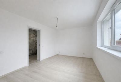 Casă individuală cu 3 camere cu Canalizare în Sânpetru - 7