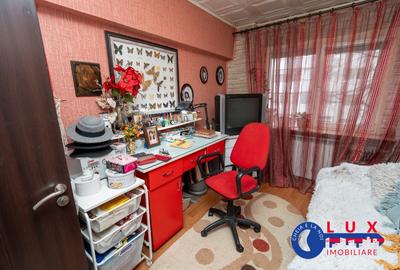 Apartament cu 3 camere decomandat în Piața Nouă - 5