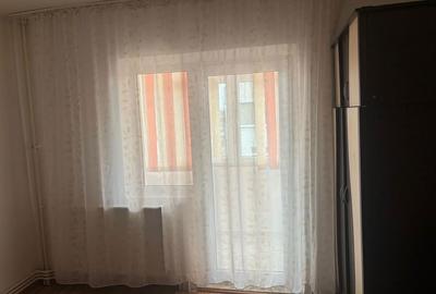 Apartament cu 2 camere decomandat în Vărsătura - 5