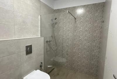 Garsonieră decomandată în Central - 9