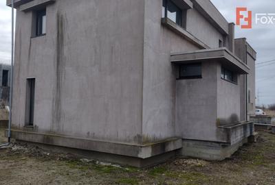 Casa 8 camere ,Sacalaz-Ideala pentru 2 familii Casa 8 camere ,Sacalaz-Ideala pentru 2 familii - 3