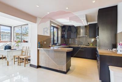 Vila spatioasa in zona centrala Breaza, 310 mp utili, teren 610 mp - 4