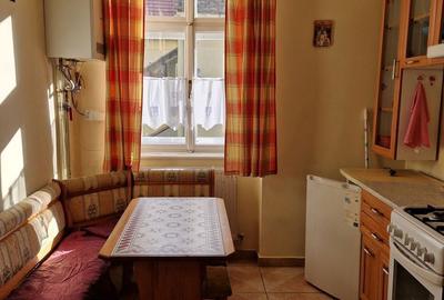 Apartament cu 2 camere nedecomandat în Cristian - 4