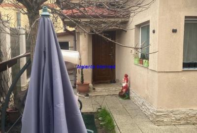 Casă cu 3 camere cu Canalizare în Brătianu - 10