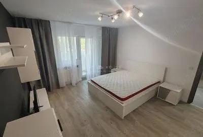 Inchiriez garsoniera - 2