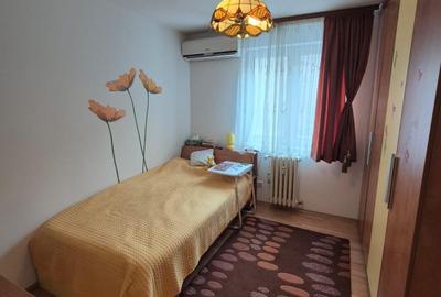 Apartament cu 3 camere decomandat în Titan - 10