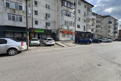 Spațiu comercial, de 55 mp, în Fetești-Gară - 3