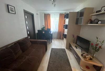Vand apartament 2camere 48.500 Vand apartament 2camere 48.500 - 1