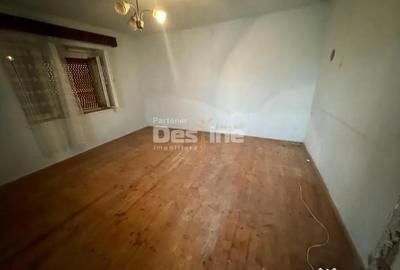 Casă cu 2 camere cu Canalizare în Uroi - 3