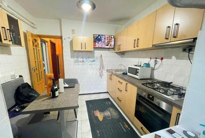 Apartament 3 camere decomandat-Tatarasi-Oancea-bloc 1987 - 2