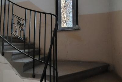 Casă individuală cu 12 camere cu Teren 160 Mp în Dorobanți - 14