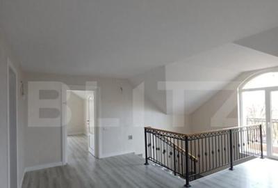 Casă cu 5 camere cu Teren 1590 Mp în Luna - 17