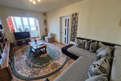 Apartament cu 4 camere semidecomandat, mobilat în Micălaca - 2