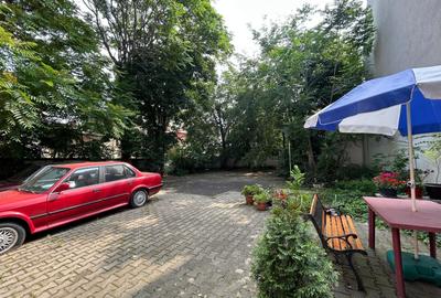 Casă individuală cu 10 camere cu Canalizare în Tineretului - 2