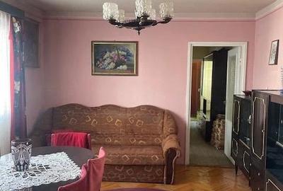 Apartament cu 3 camere semidecomandat în Central - 17