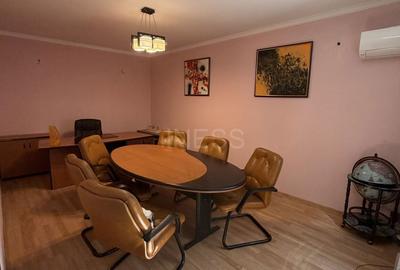 Casă cu 5 camere cu Teren 200 Mp în Centrul Civic - 14