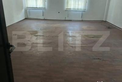 Spațiu comercial, de 1,883 mp, în Central - 7