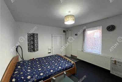 Apartament cu 3 camere decomandat, mobilat în Ultracentral