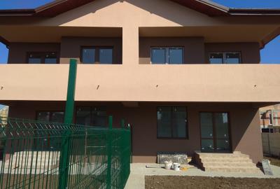 Duplex cu 4 camere cu Teren 300 Mp în Domnești - 5