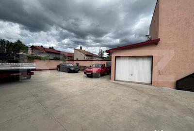 Spațiu comercial, de 650 mp, în Central - 18